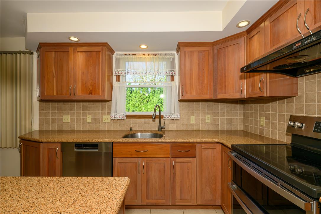 1304 Atlas Lane Property Photo 8