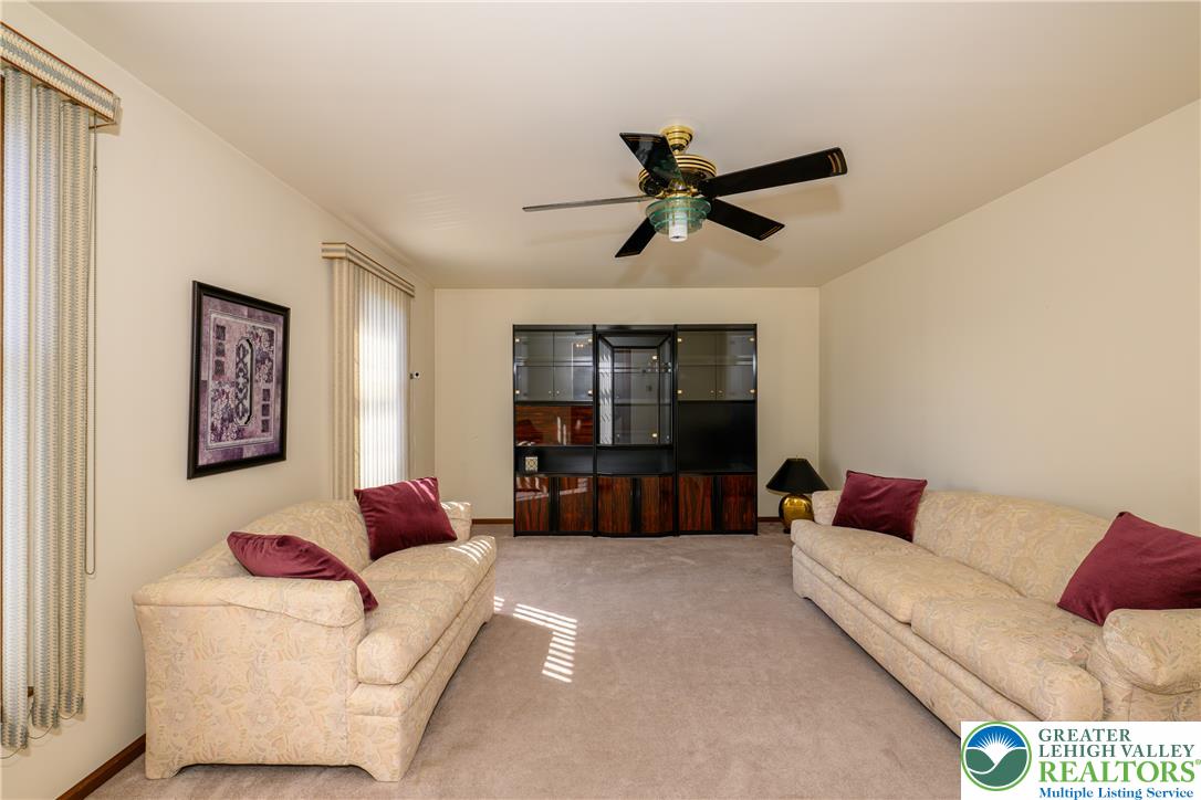 1304 Atlas Lane Property Photo 18