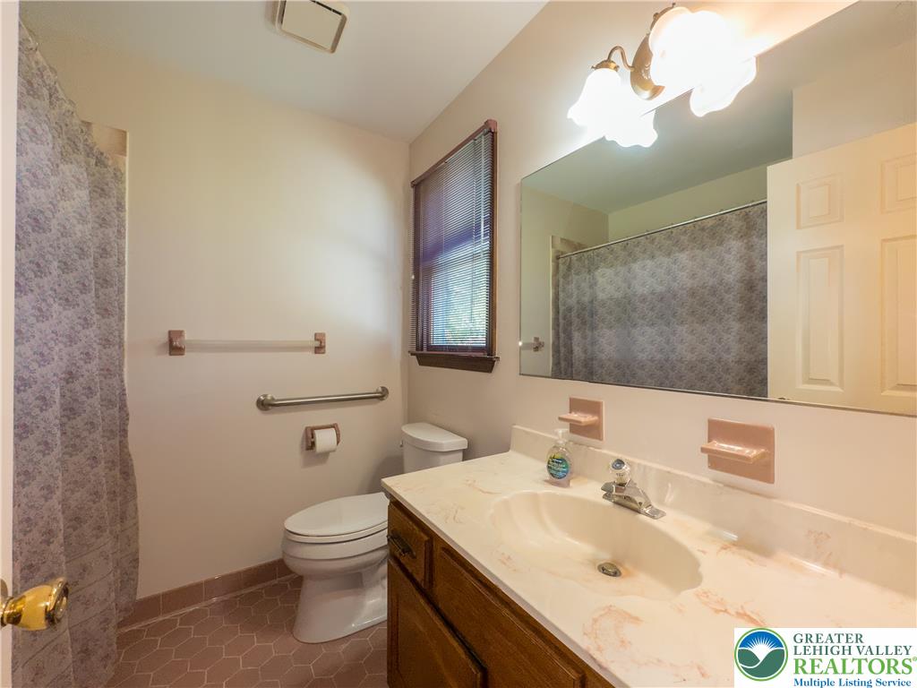 1304 Atlas Lane Property Photo 28