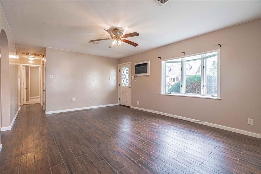 538 Frankford Street Property Photo 8