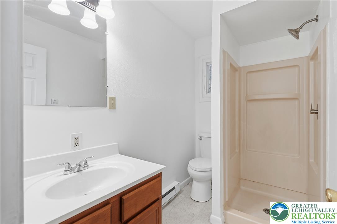 158 Pineknoll Drive Property Photo 36