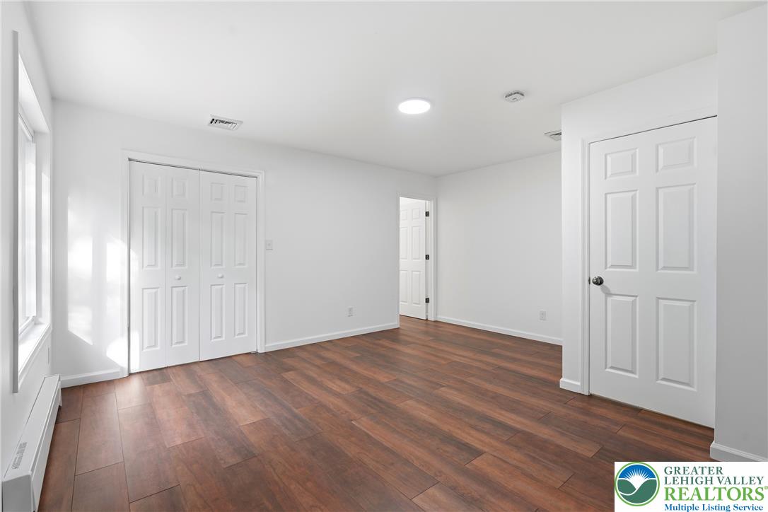 158 Pineknoll Drive Property Photo 43
