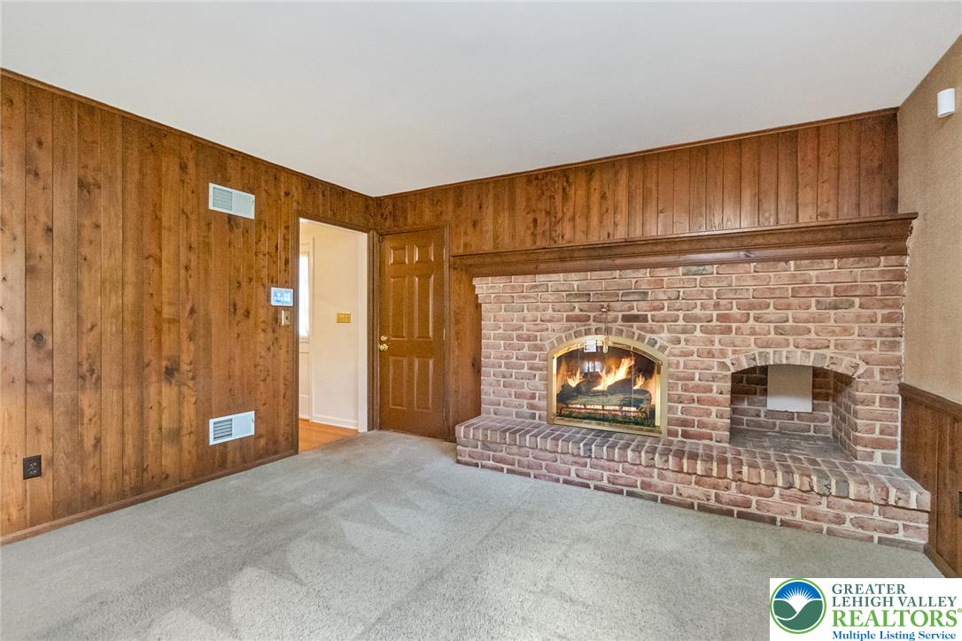 919 Hawthorn Road Property Photo 24