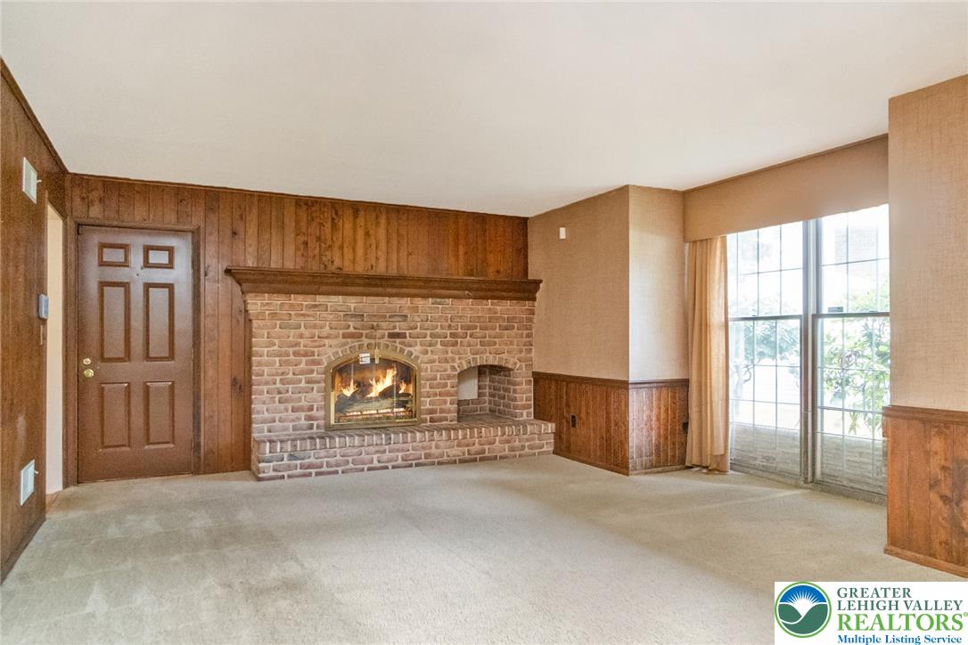 919 Hawthorn Road Property Photo 25