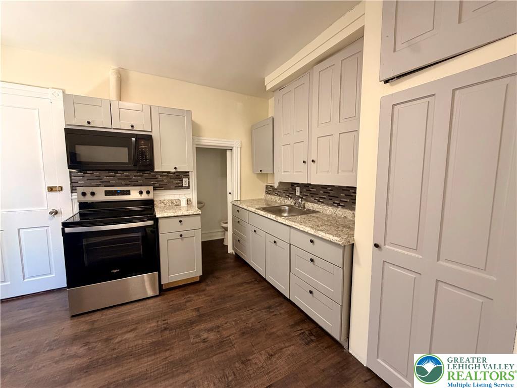 1034 Turner Street House Property Photo 10