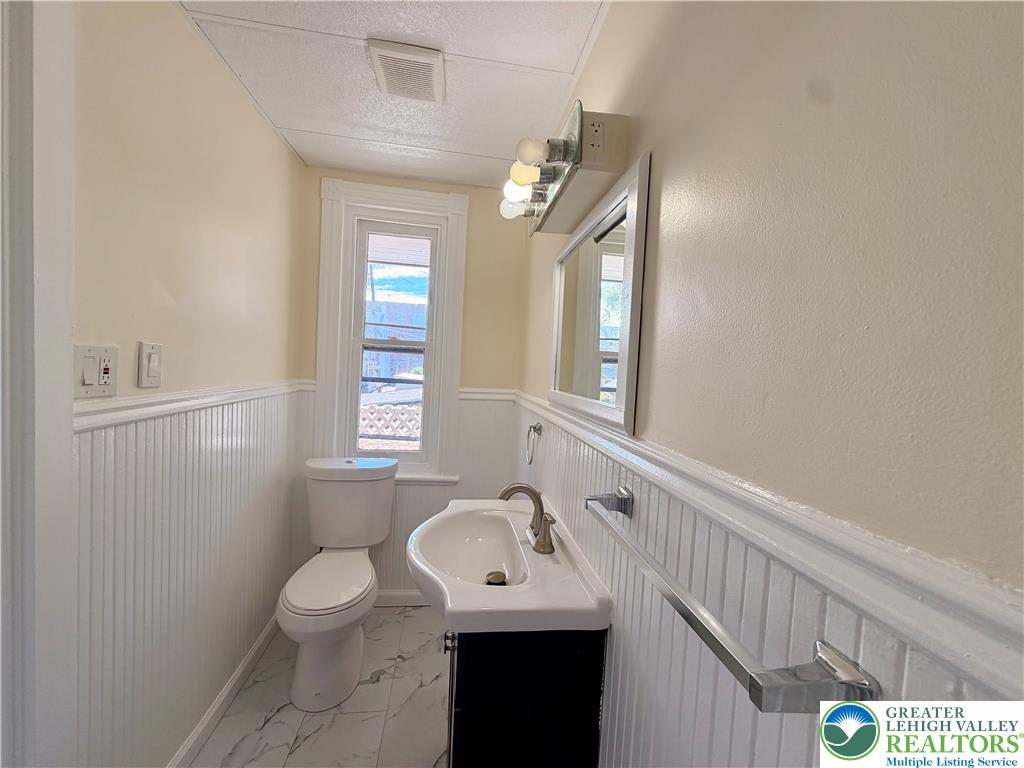 1034 Turner Street House Property Photo 25