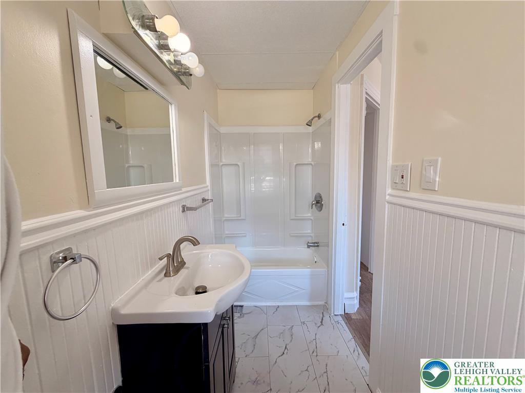 1034 Turner Street House Property Photo 26