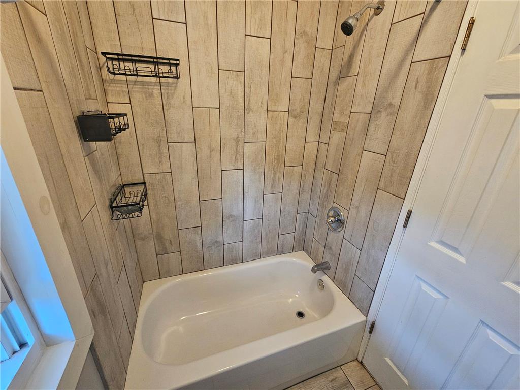 828 Main Street Property Photo 12