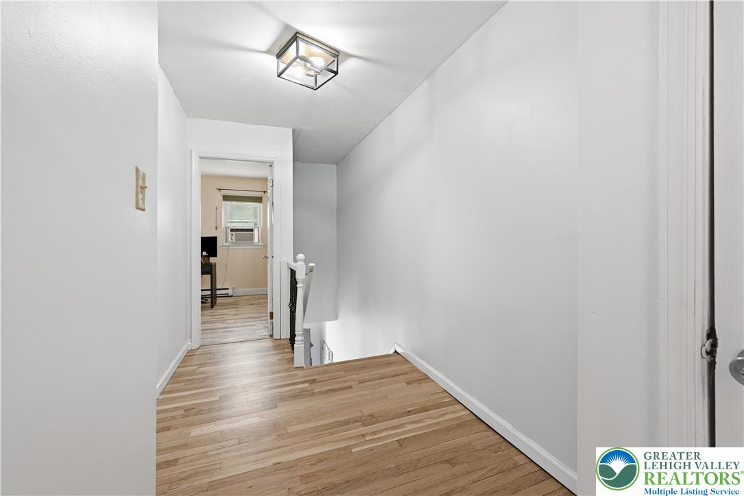 611 William Street Property Photo 22
