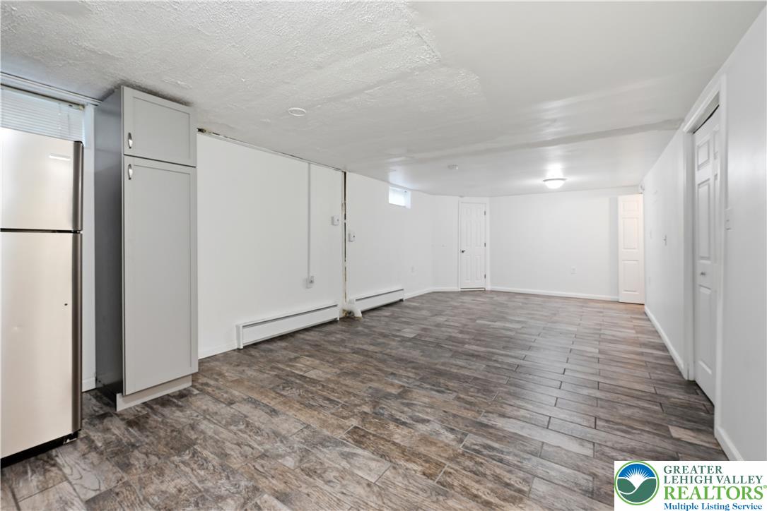 611 William Street Property Photo 26