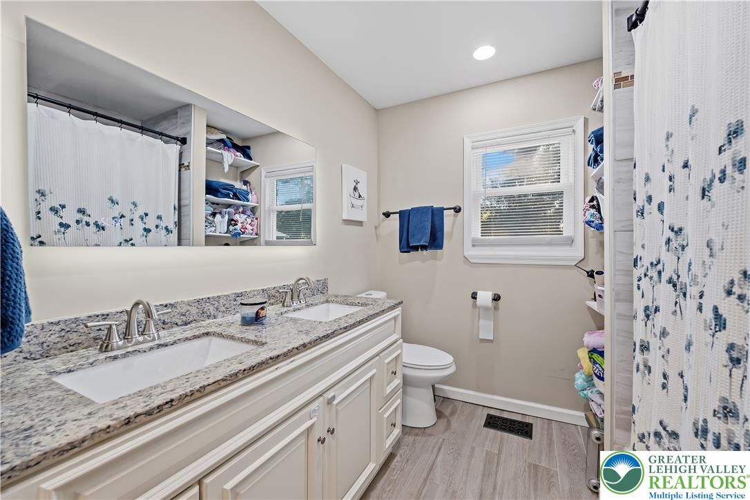 4834 Route 309 Property Photo 14