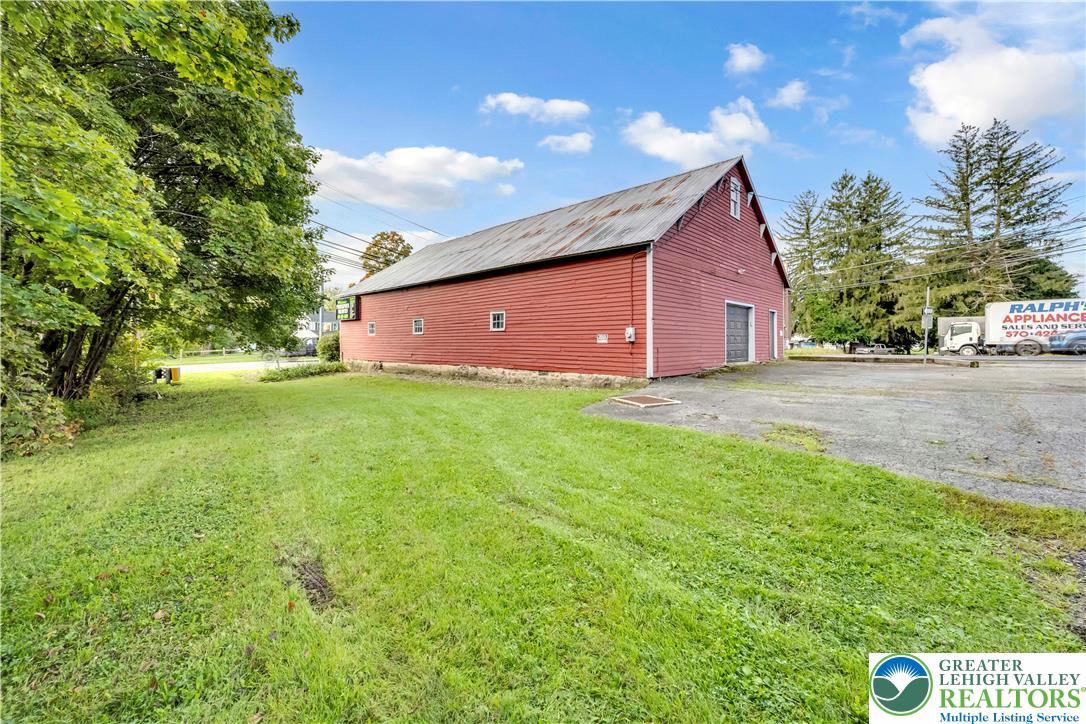 108 Scenic Drive Property Photo 13