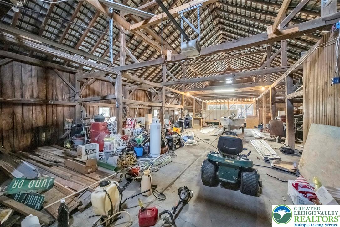108 Scenic Drive Property Photo 15