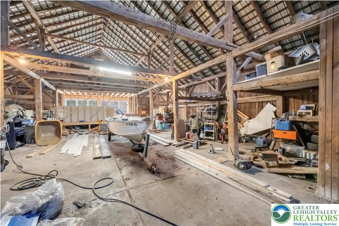 108 Scenic Drive Property Photo 16
