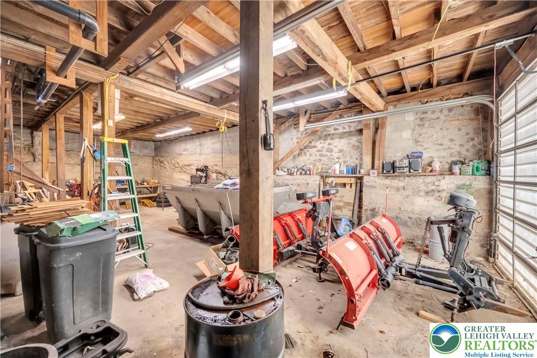 108 Scenic Drive Property Photo 41