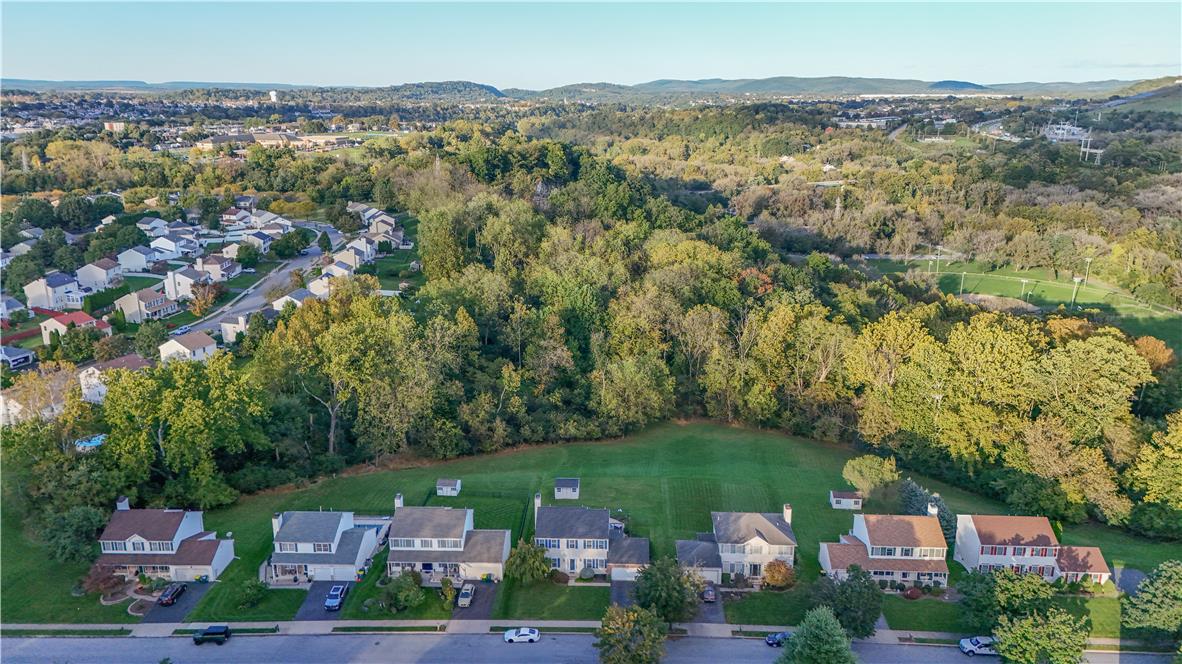 144 Forest Line Road Property Photo 17