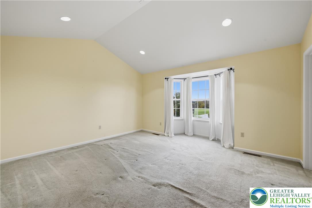 5607 Spring Ridge Drive Property Photo 16