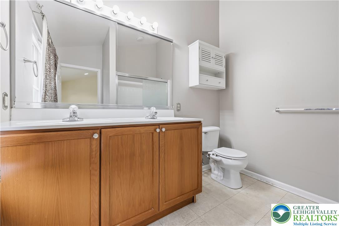 5607 Spring Ridge Drive Property Photo 18