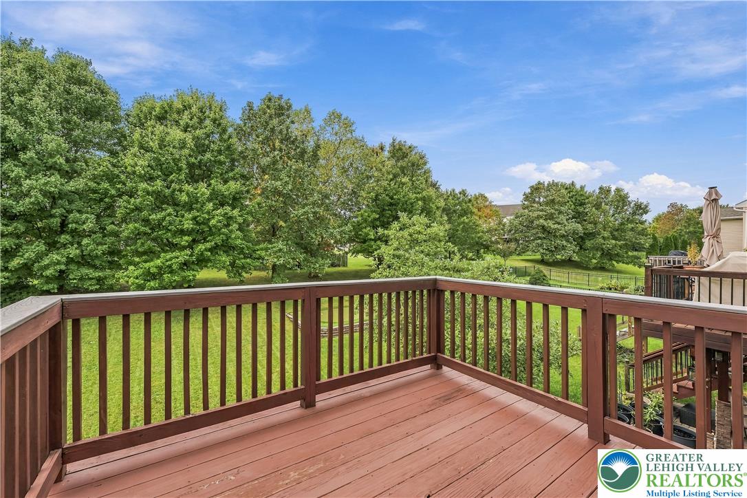 5607 Spring Ridge Drive Property Photo 24