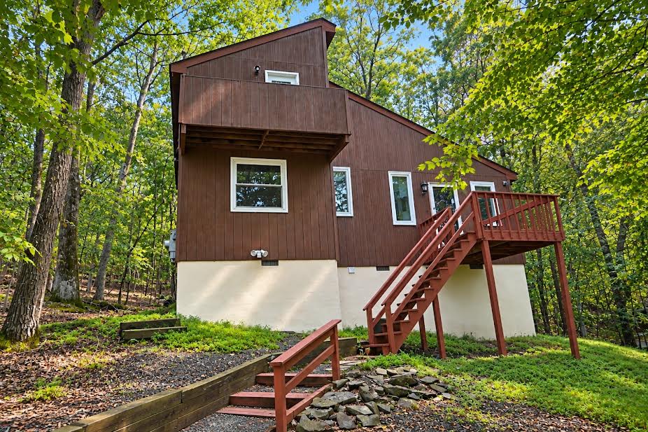 1109 Porter Drive Property Photo 1