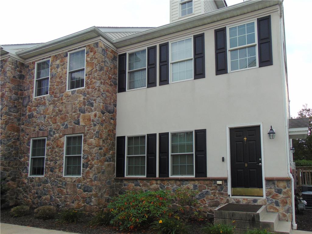 1796 Merlot Drive D Property Photo 1