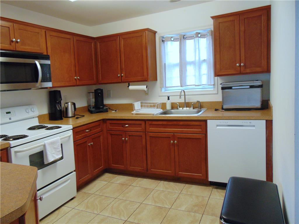 1796 Merlot Drive D Property Photo 14