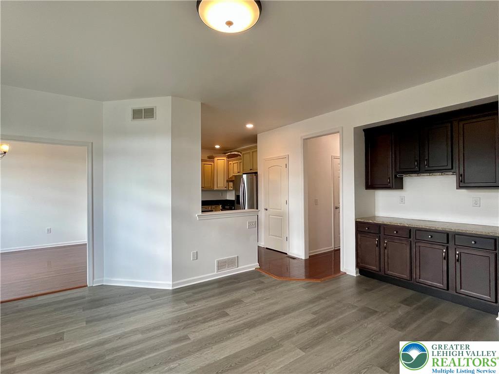 915 Graystone Circle Property Photo 17