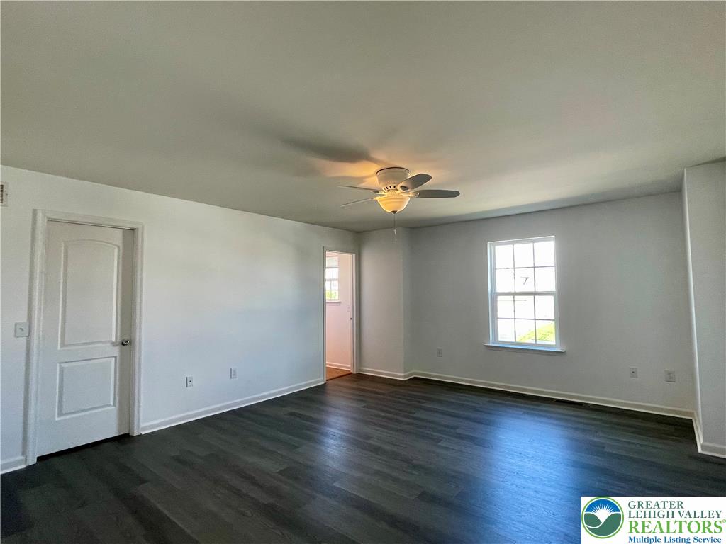 915 Graystone Circle Property Photo 34