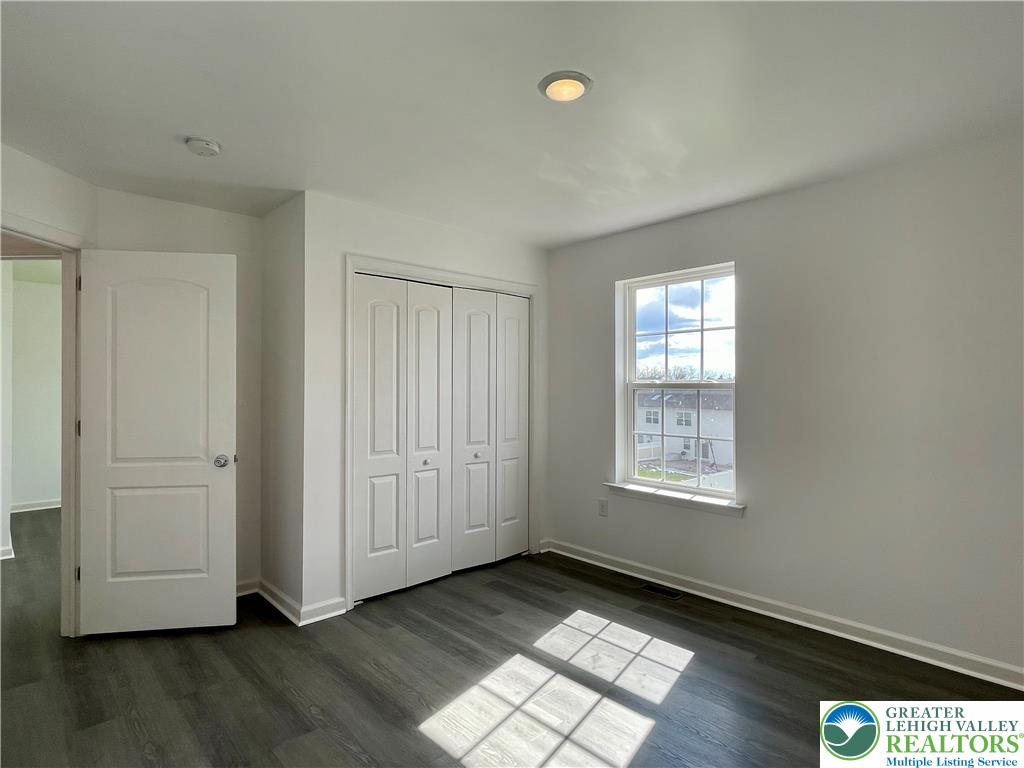 915 Graystone Circle Property Photo 40