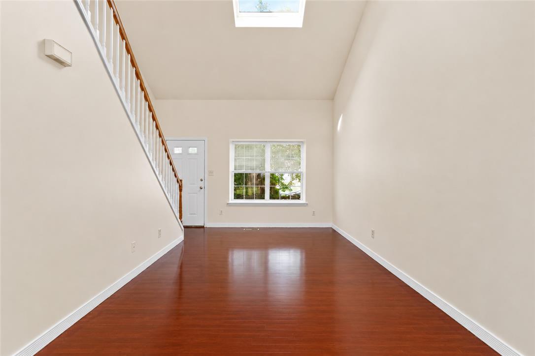 475 Celandine Drive Property Photo 5