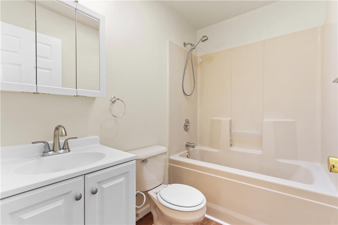 475 Celandine Drive Property Photo 24