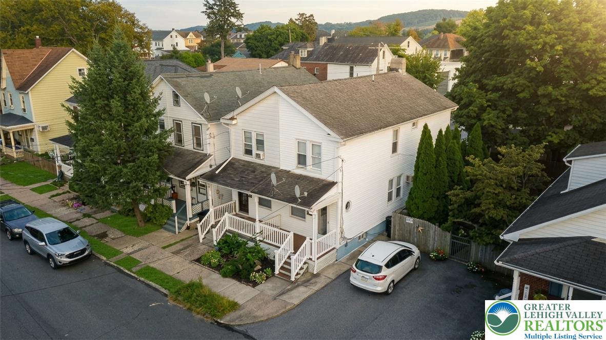 2414 Birch Street Property Photo 1