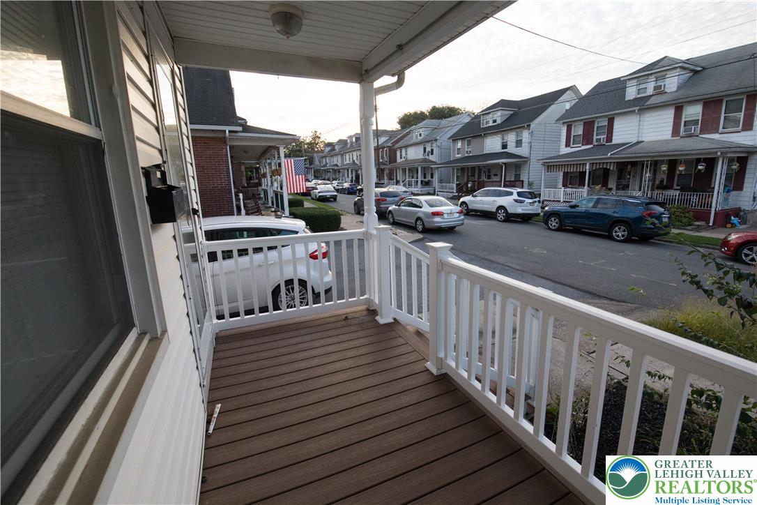 2414 Birch Street Property Photo 2