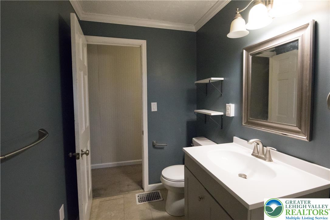 2414 Birch Street Property Photo 18