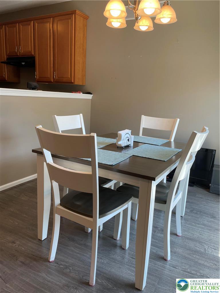 1105 King Way Property Photo 14