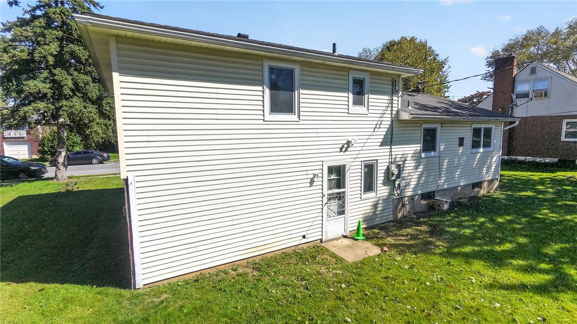 1823 Major Street Property Photo 11