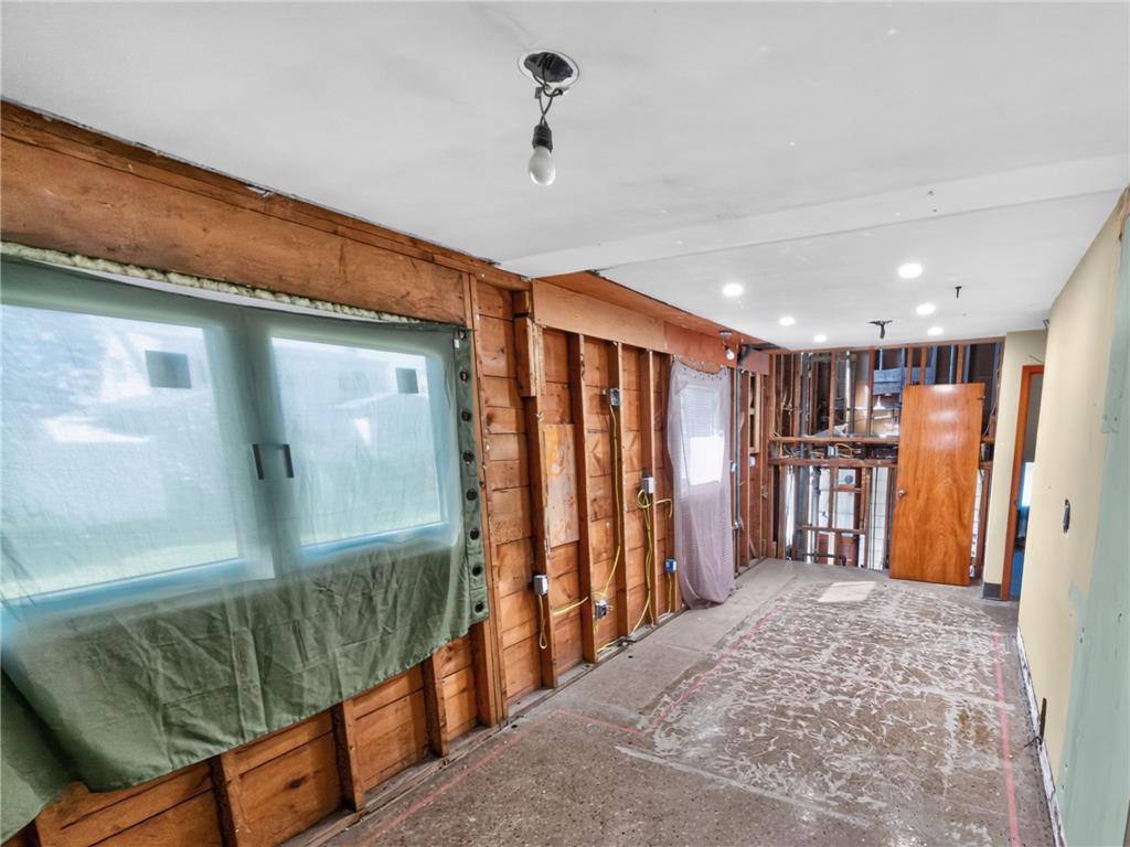 1823 Major Street Property Photo 14