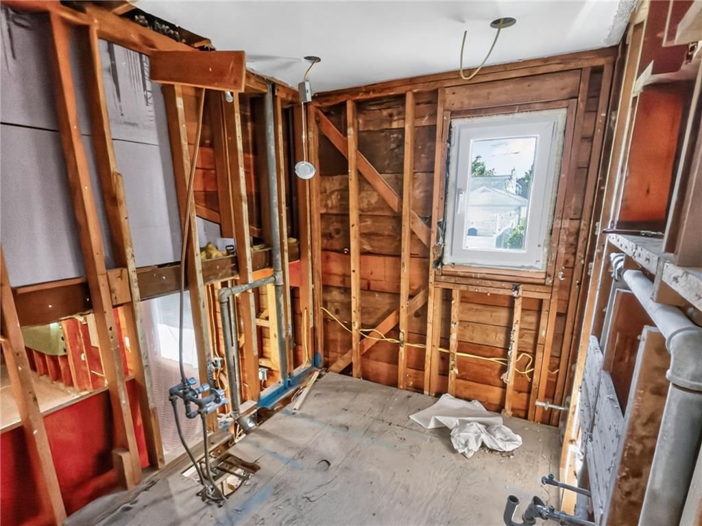 1823 Major Street Property Photo 18