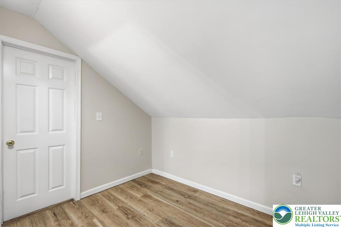 99 Barren Road Property Photo 19