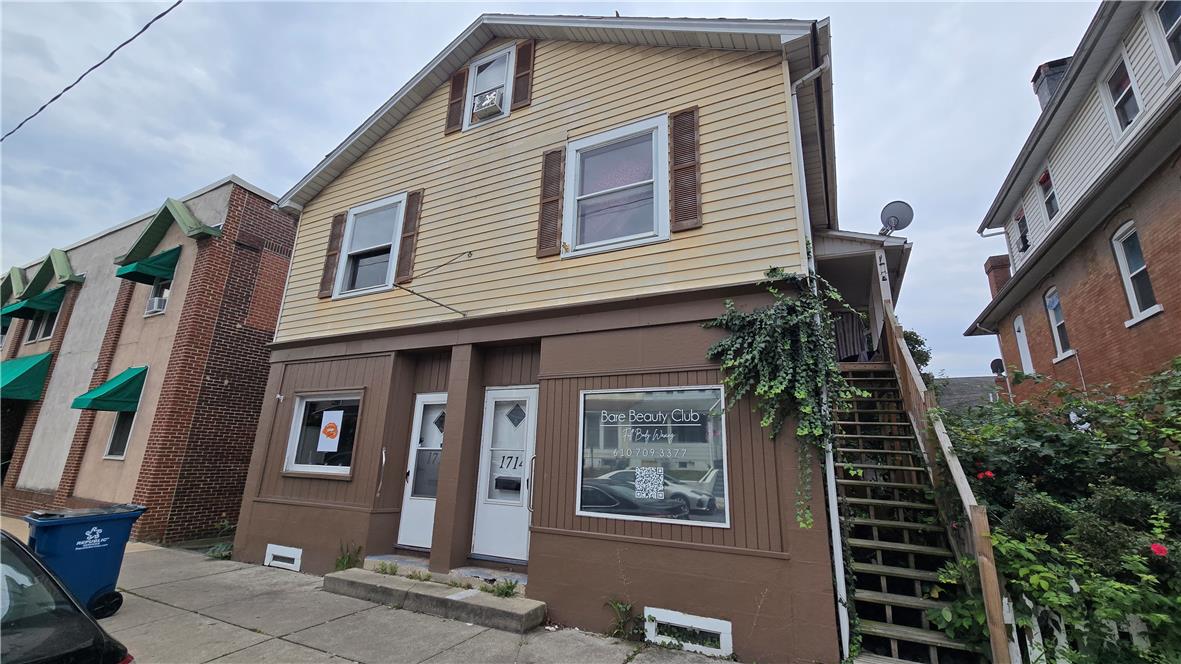 1712 Main Street Property Photo 2