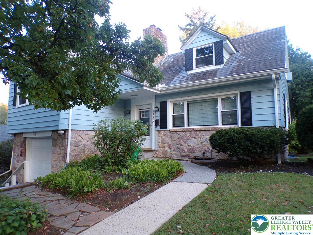 2440 West Livingston Street Property Photo 2