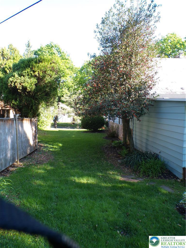 2440 West Livingston Street Property Photo 36