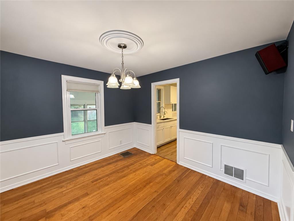 1612 Coronado Street Property Photo 6
