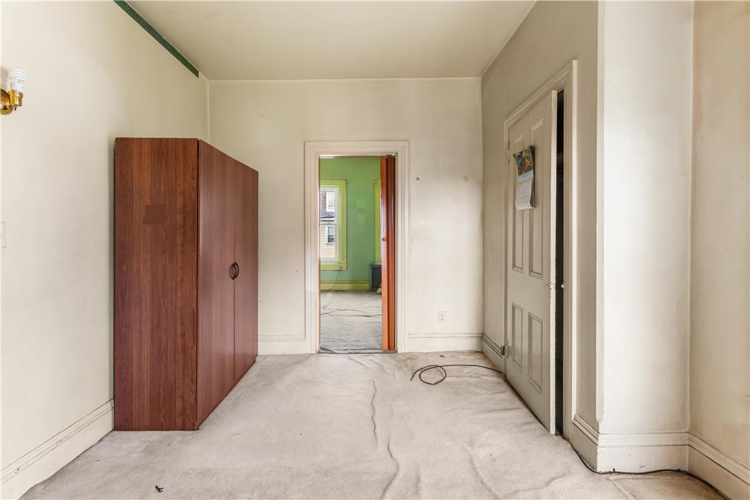 522 Centre Street Property Photo 10