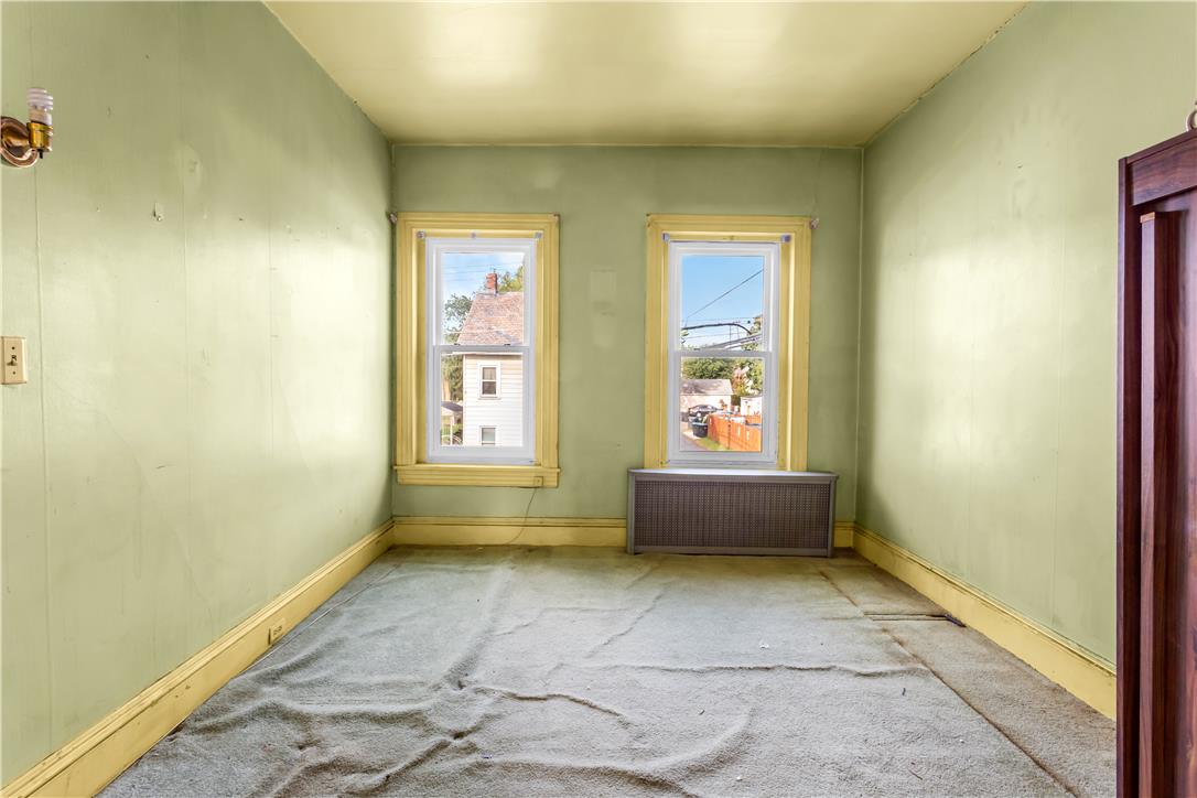 522 Centre Street Property Photo 13