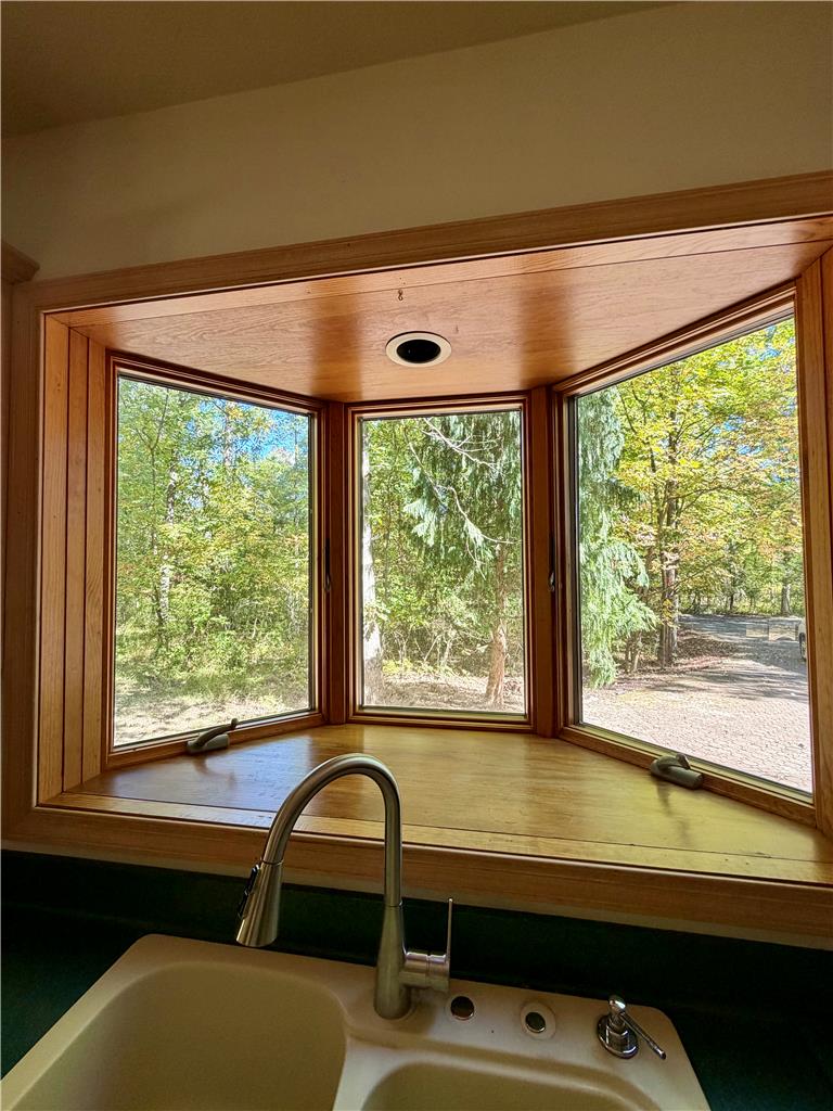 229 Kromer Road Property Photo 11
