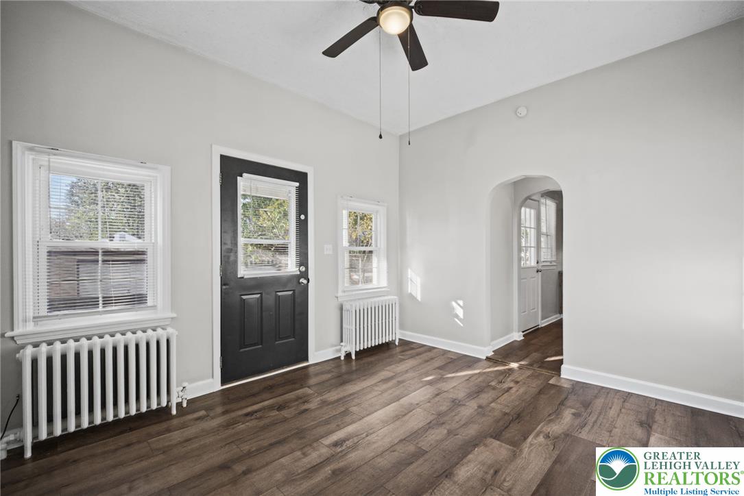555 East Garrison Street Property Photo 3