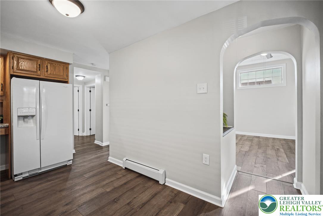 555 East Garrison Street Property Photo 4