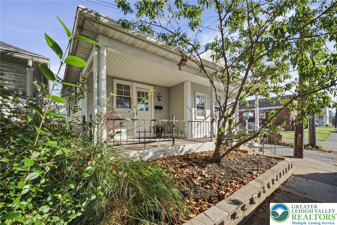 555 East Garrison Street Property Photo 18