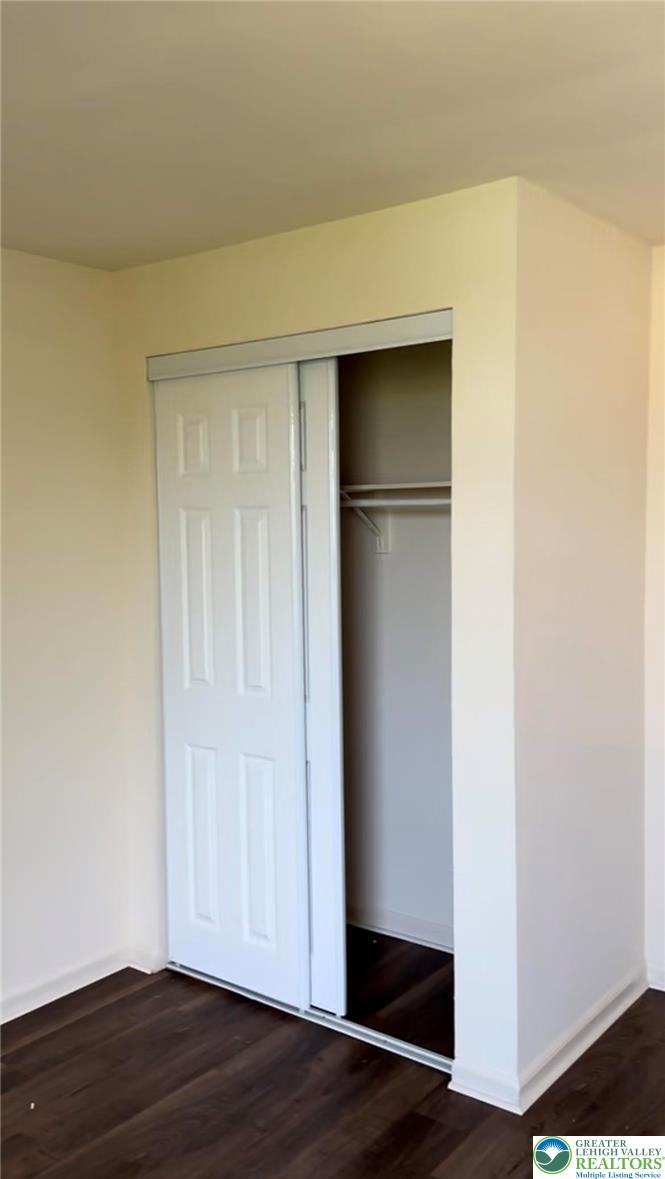 402 Ridge Avenue 4c Property Photo 7